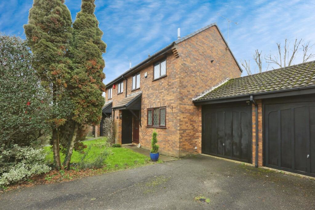 Main image of property: Forth Close, Chandler's Ford, Eastleigh, Hampshire, SO53