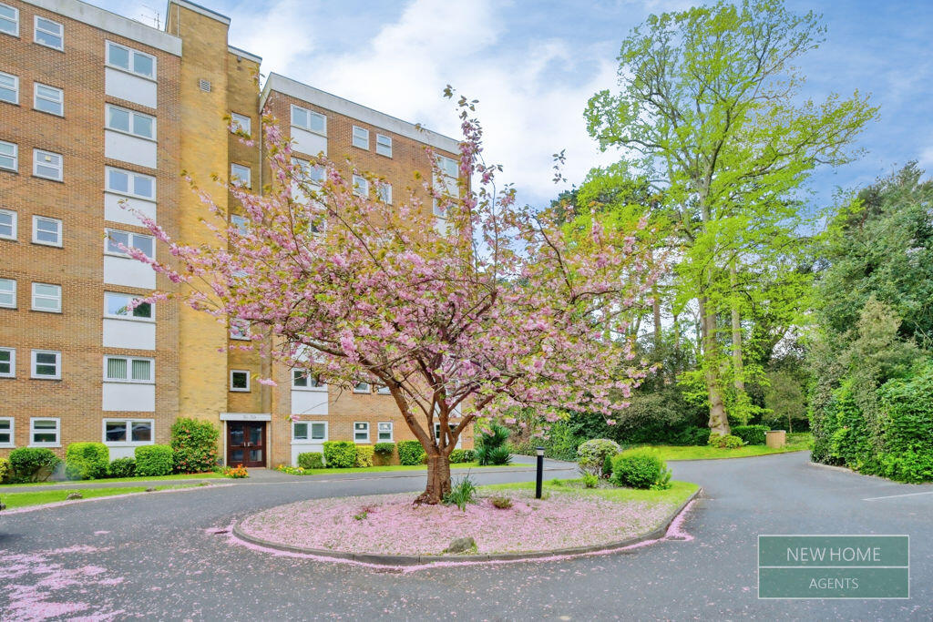 Main image of property: Westerngate, 11 The Avenue Poole, BH13 6BB