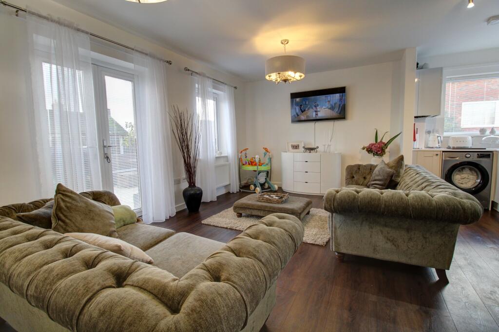 Forum Close, Needham Market, IP6 photo 3