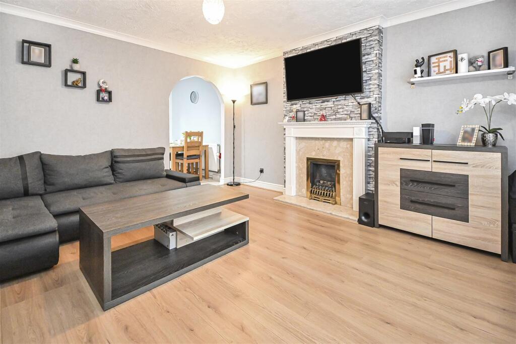 House in Leigh, Hope Carr, Bedford - View 3