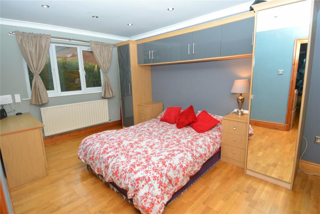 House in Greasby, Liverpool City Region - More