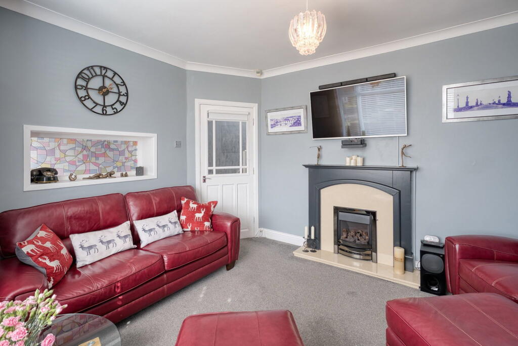 House in South Tyneside, North East - More
