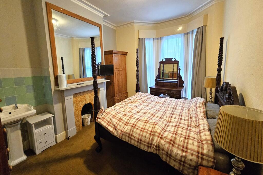 Bournemouth photo 5