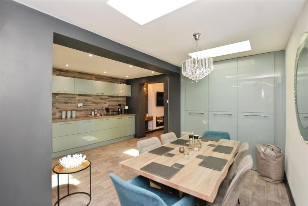 House in Doncaster - View 3