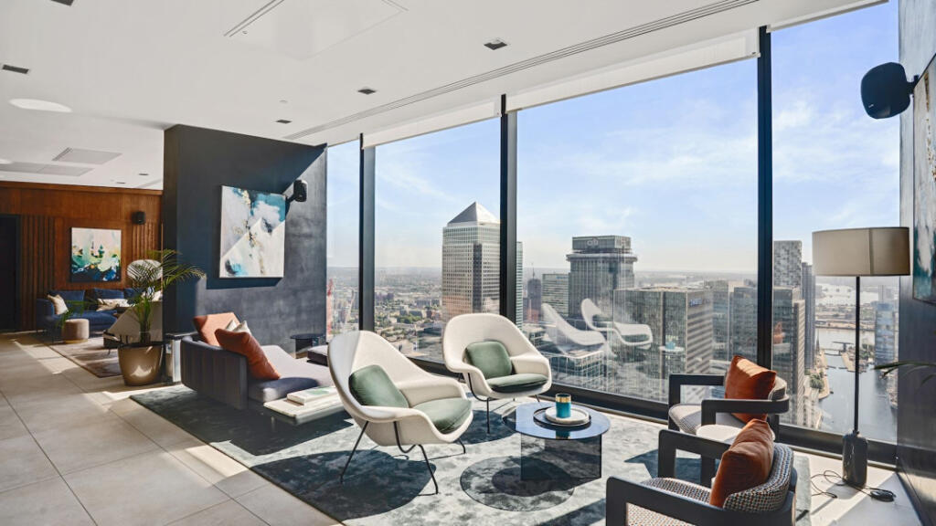 Main image of property: 10 Marsh Wall, London, E14 9TN