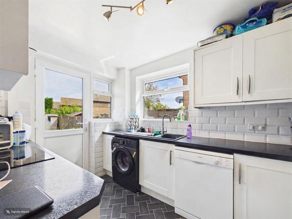 House in Brighton - View 5
