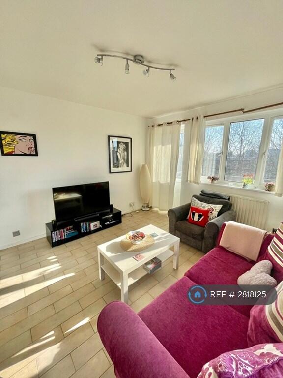 Main image of property: Threadgold House, London, N1