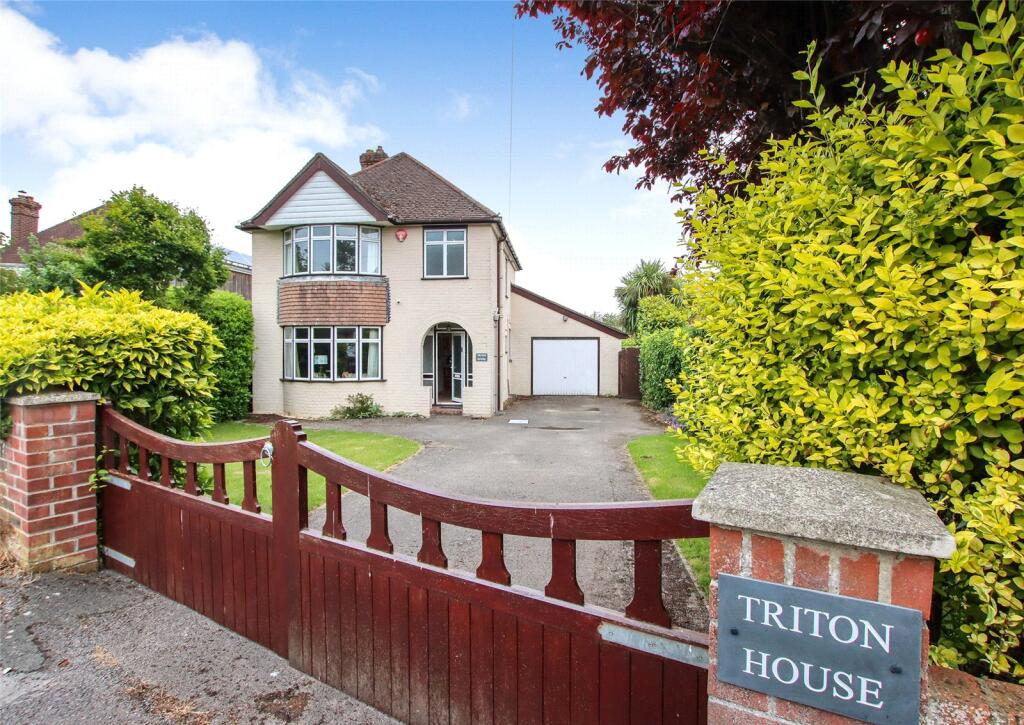 Main image of property: Queen Katherine Road, Lymington, Hampshire, SO41