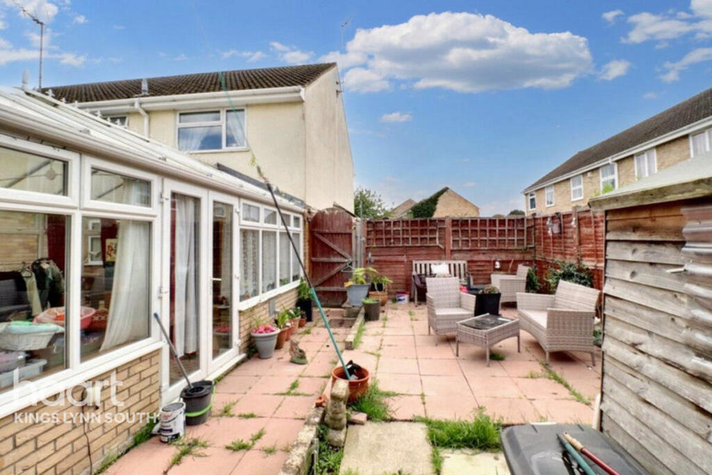 3-bed terraced on Regency Avenue, King's Lynn, £220,000