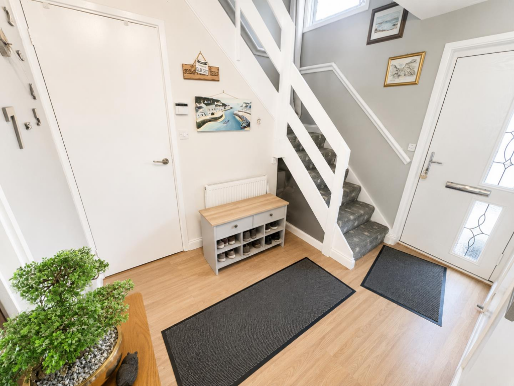 Sidebrook Court, Thorplands, Northampton NN3 - View 4
