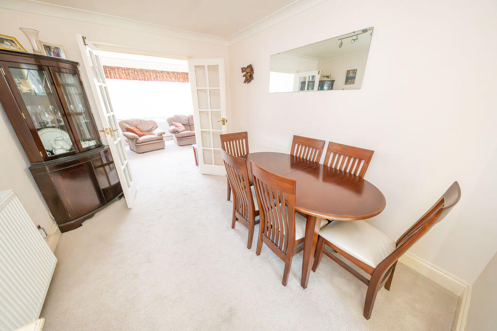 House in Havant, Hampshire - View 3