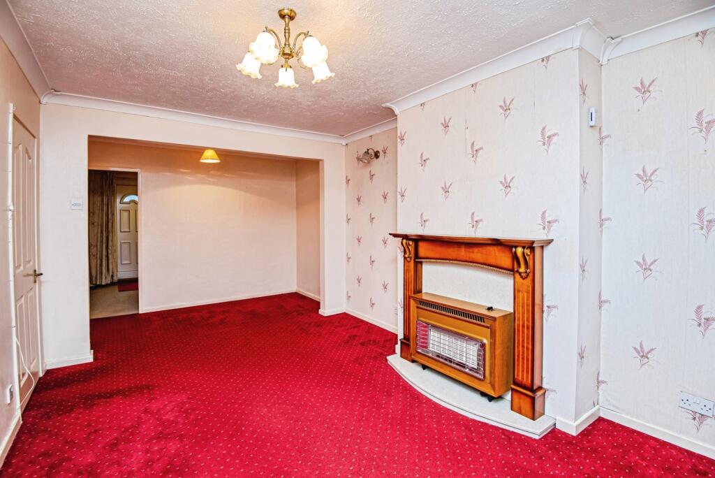 Coltishall Avenue, Bramley, Rotherham, South Yorkshire, S66 photo 3
