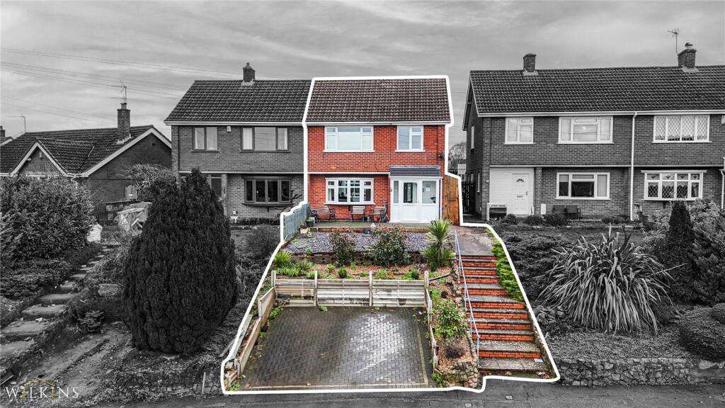 Main image of property: Hayes Road, Nuneaton, Warwickshire, CV10