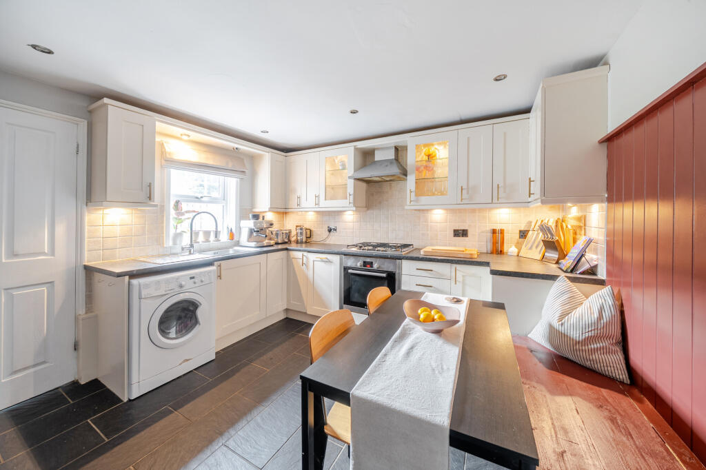 Luton Road, Harpenden, AL5 photo 4