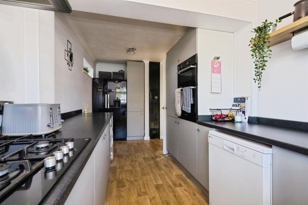 House in Eastbourne, East Sussex - View 5