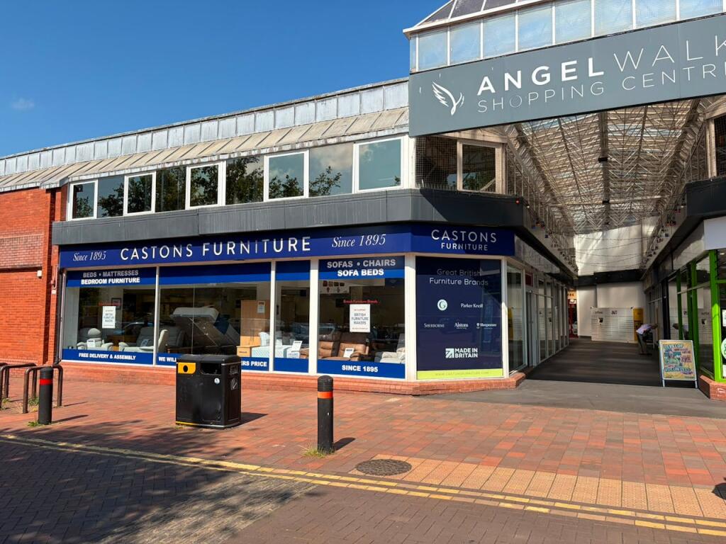 Main image of property: 5 Angel Walk, Tonbridge, TN9 1TJ