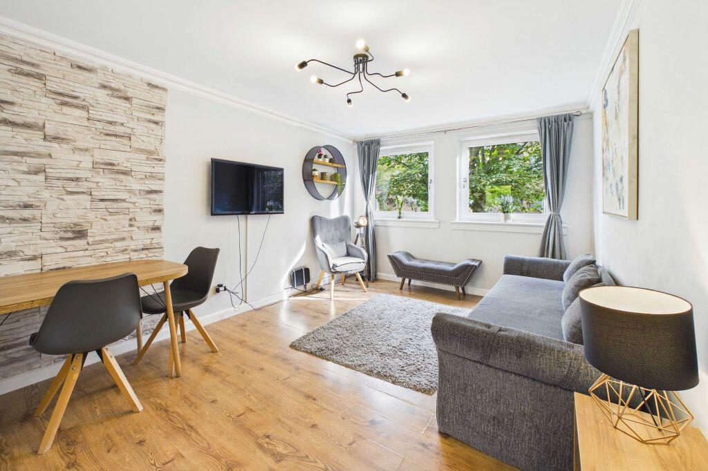 Apartment in Edinburgh - View 3