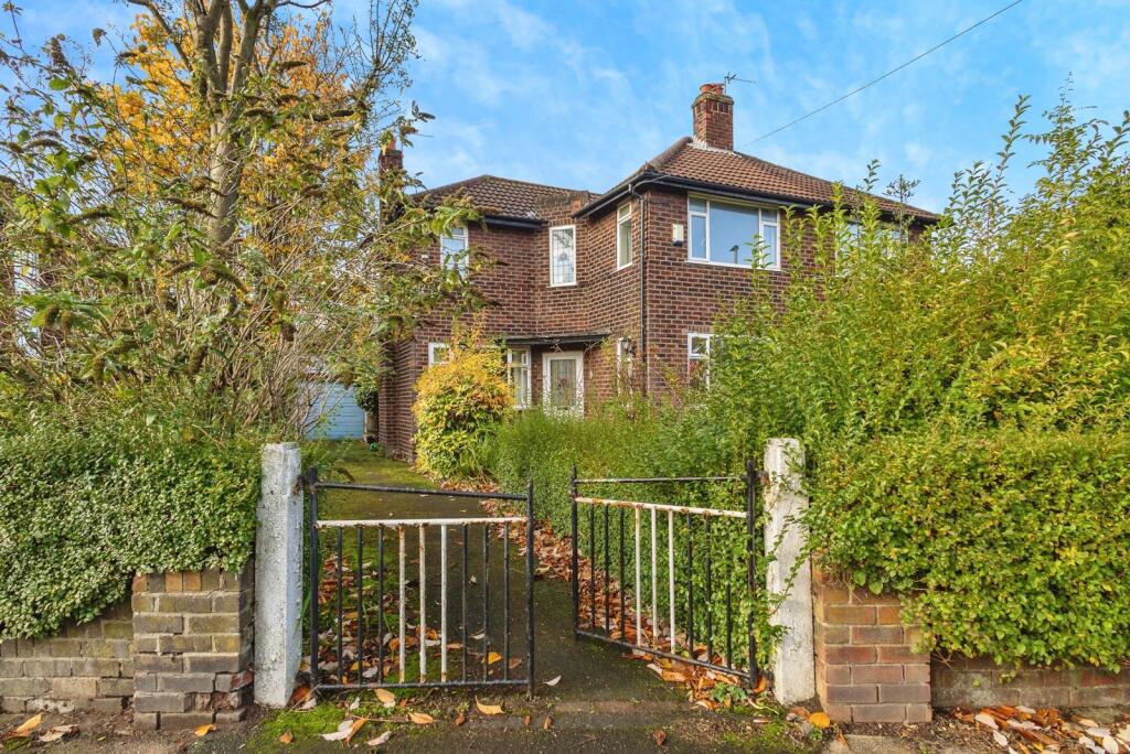 Main image of property: Roundwood Road, Northenden, Manchester, Greater Manchester, M22