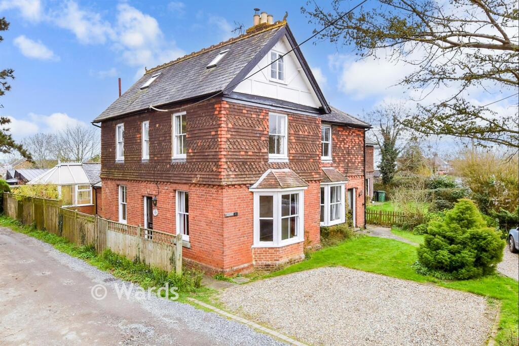 Main image of property: Headcorn Road, Staplehurst, Kent