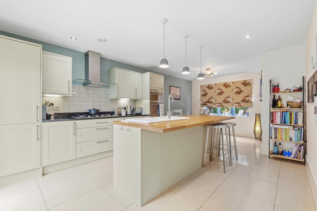 House in Peterborough, Collyweston - View 4