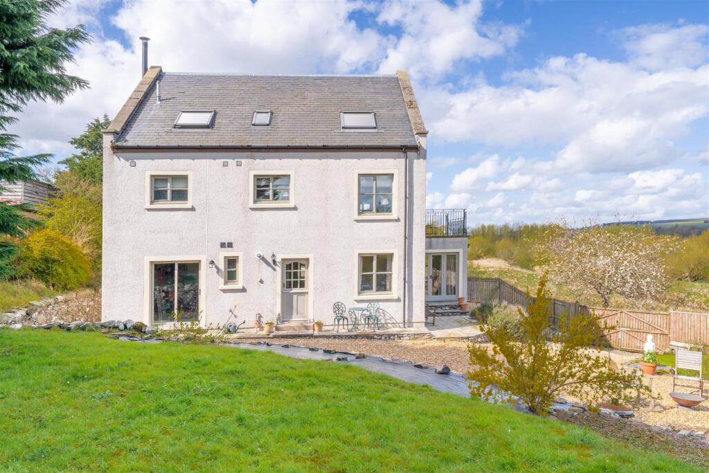 Main image of property: Kissinggate Cottage, Morebattle