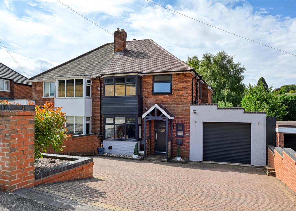 Main image of property: Billy Buns Lane, Wombourne, Wolverhampton