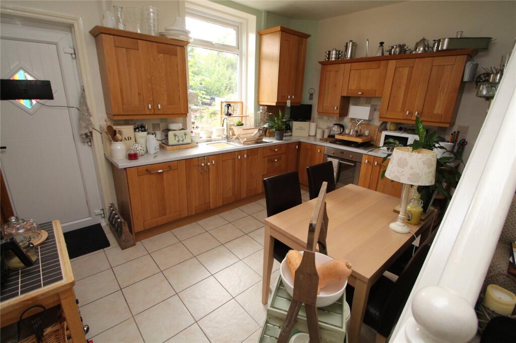 Bentgate Street, Newhey, Rochdale, Greater Manchester, OL16 photo 5
