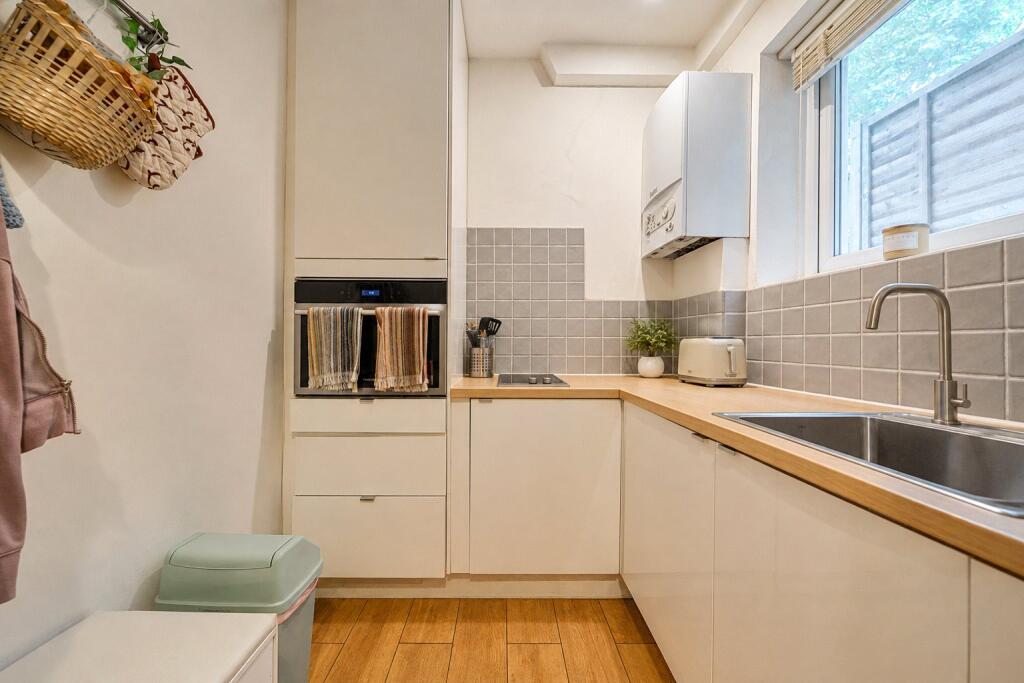 Apartment in London, Bellenden - View 5