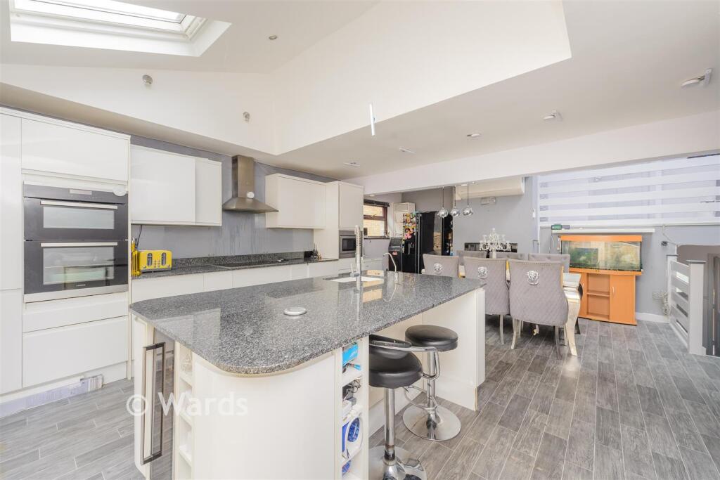 House in Chatham, Walderslade - View 5