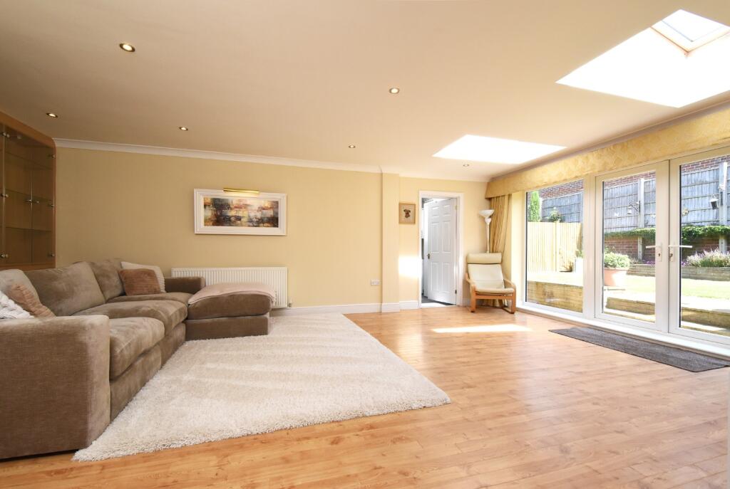 Old London Road, Badgers Mount, Sevenoaks, Kent, TN14 photo 2