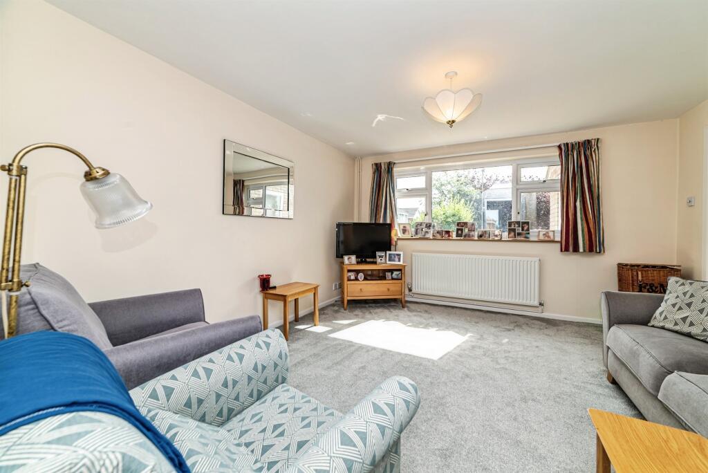 House in Basingstoke and Deane, Basingstoke - View 3