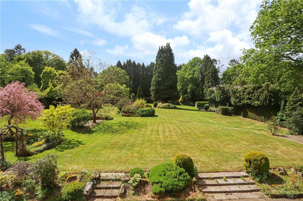 Churt Road, Churt, GU10 - View 4