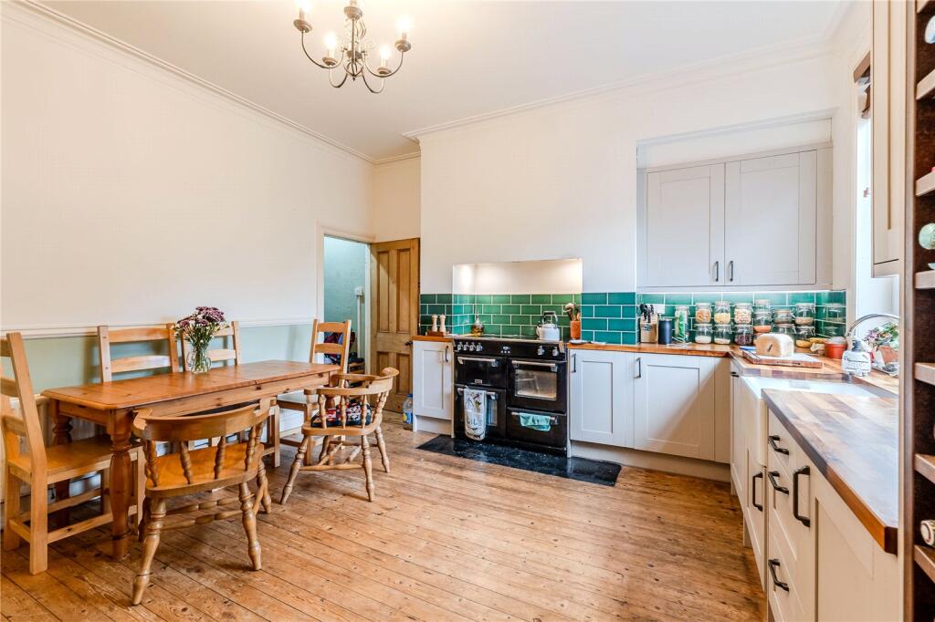 House in Leeds, Kirkstall - View 3