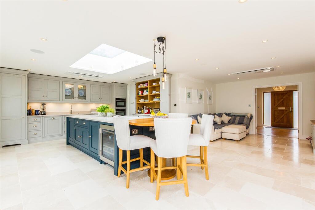 House in Brighton, Withdean - View 4