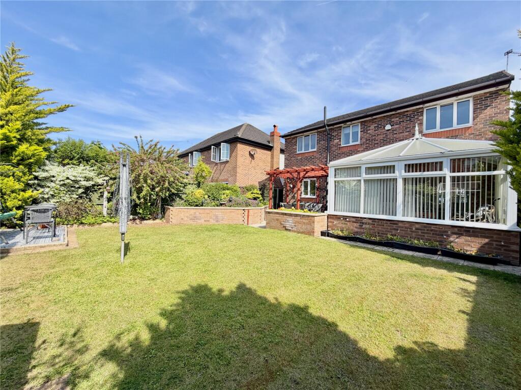Glenwyllin Road, Waterloo, L22 photo 2
