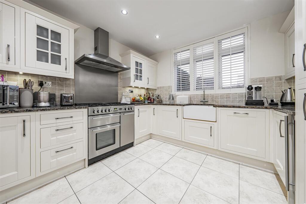 Additional image 6 of Radlett Road, Frogmore, St. Albans