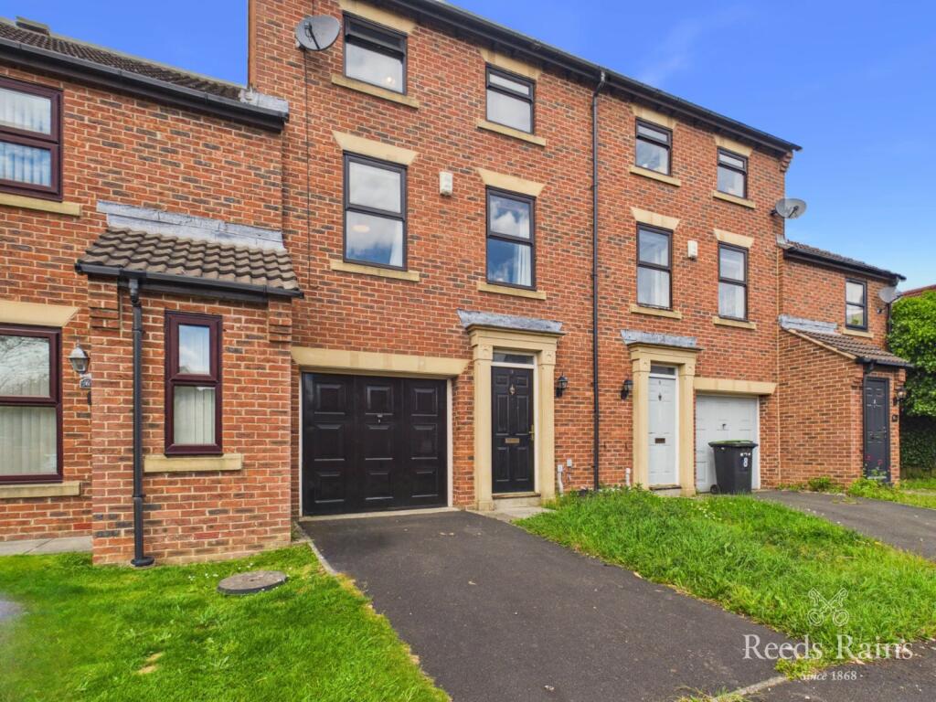 Main image of property: Mackintosh Court, Gilesgate, Durham, Durham, DH1