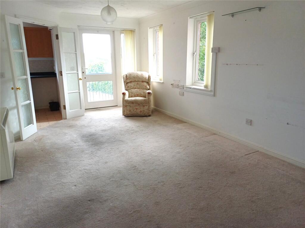 Peelers Court, St Andrews Road, Bridport, Dorset, DT6 photo 4
