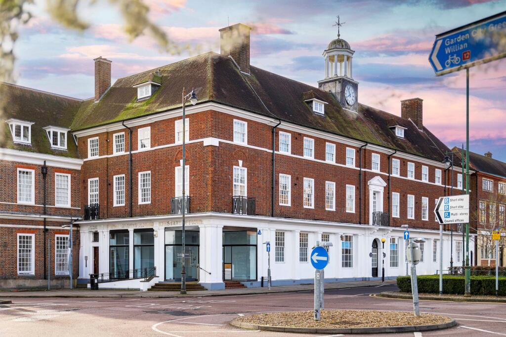 Main image of property: Broadway, Letchworth Garden City, SG6