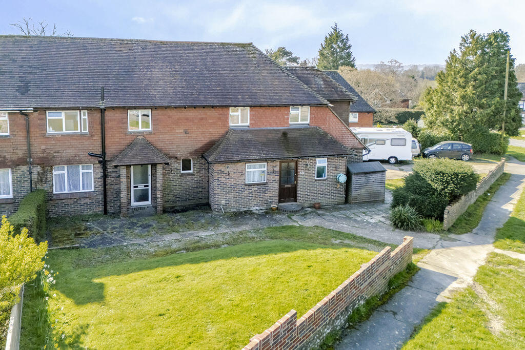 Main image of property: Southmead Close, Mayfield