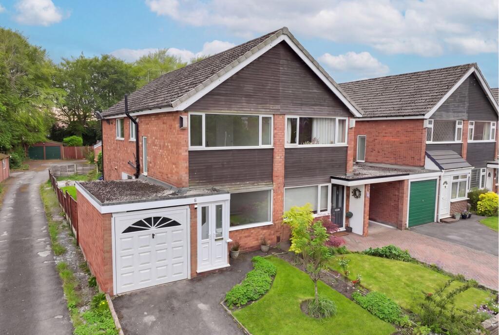 Main image of property: Castle Farm Lane, Stockport, SK2