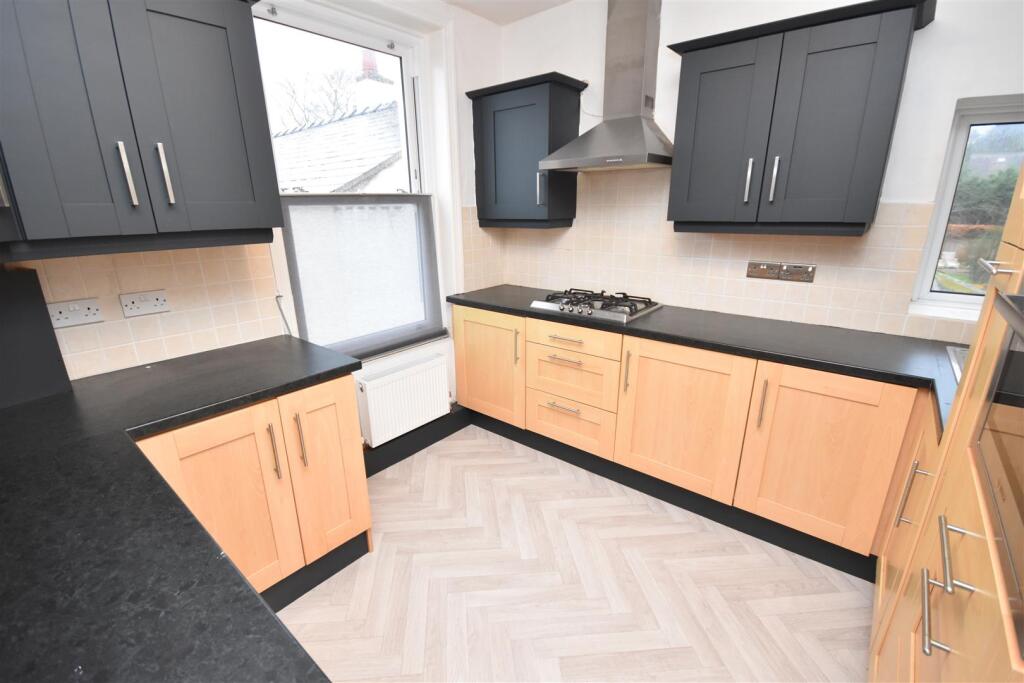 Apartment in Chester - View 5