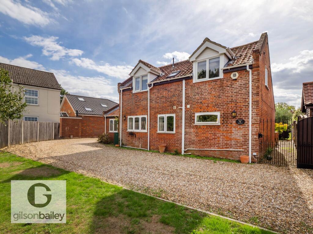 House in Norwich - More