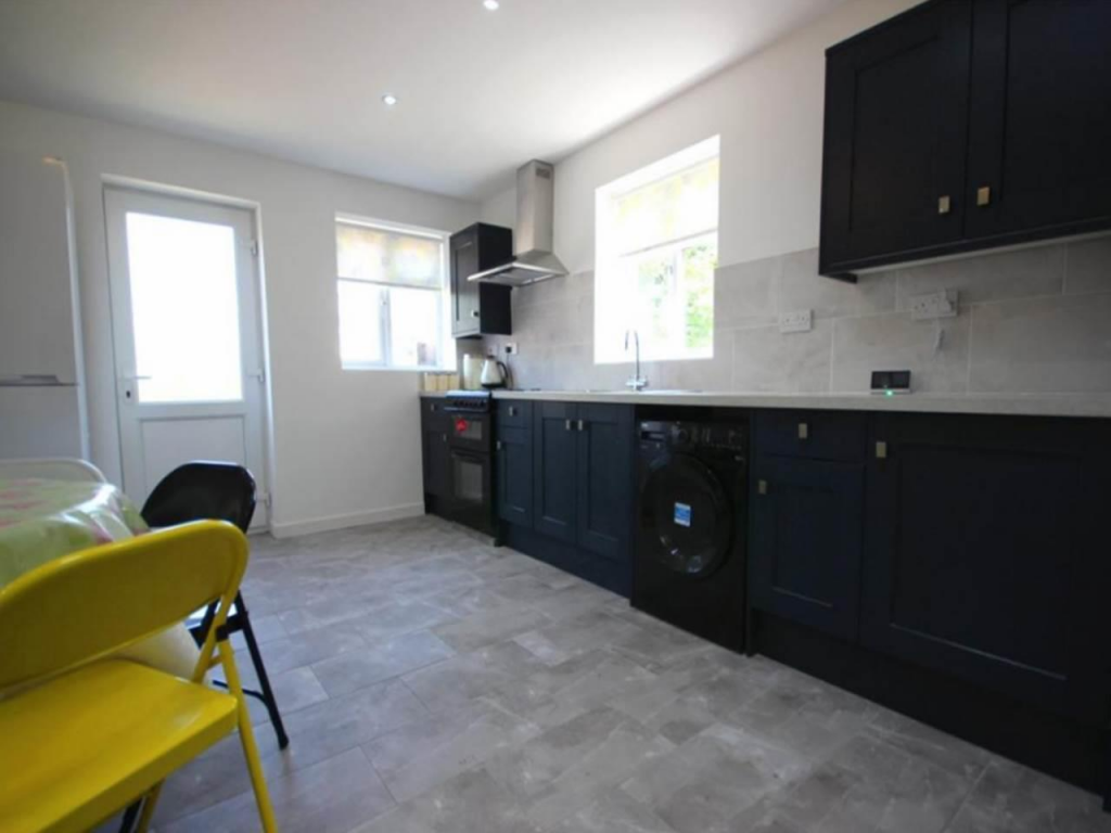 House in Bristol, Manor Farm, Southmead - View 3