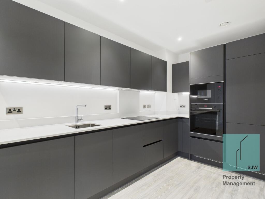 Main image of property: Gwen Davis Way, Lilium Court, RM9