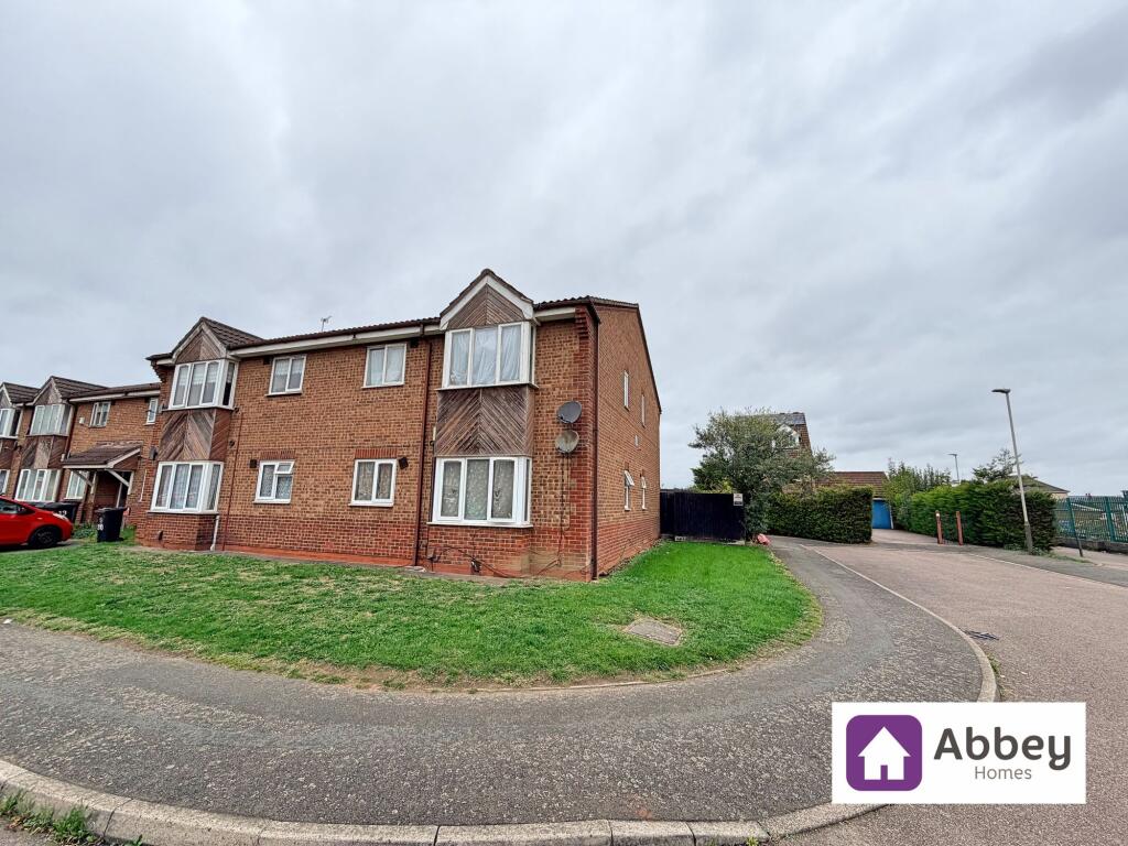 2-bed flat on Martin Street, Leicester, LE4, £120,000