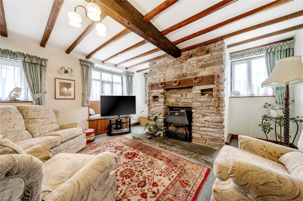 Knighton Road, Clun, Craven Arms, Shropshire photo 2