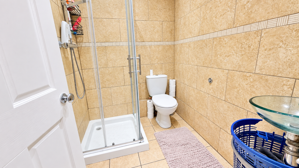 House in Stockport, Heaton Norris, Edgeley - More