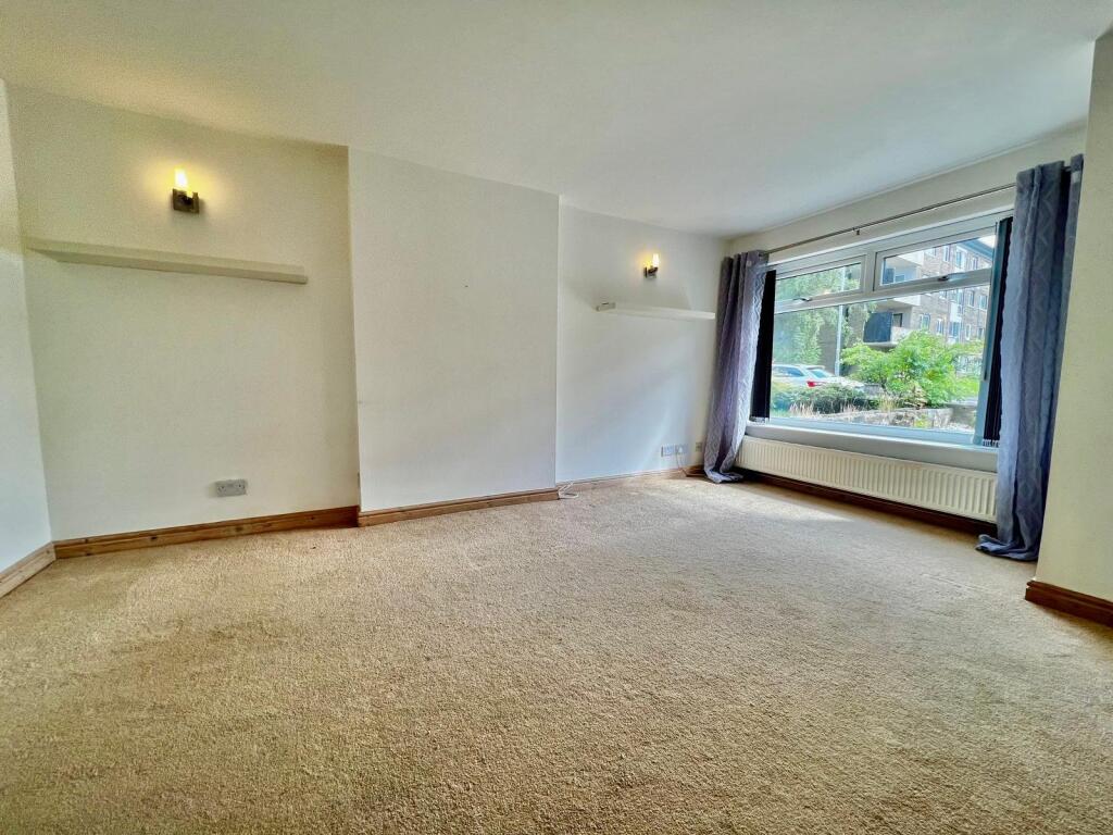 House in Leeds, Troy, Horsforth - View 4