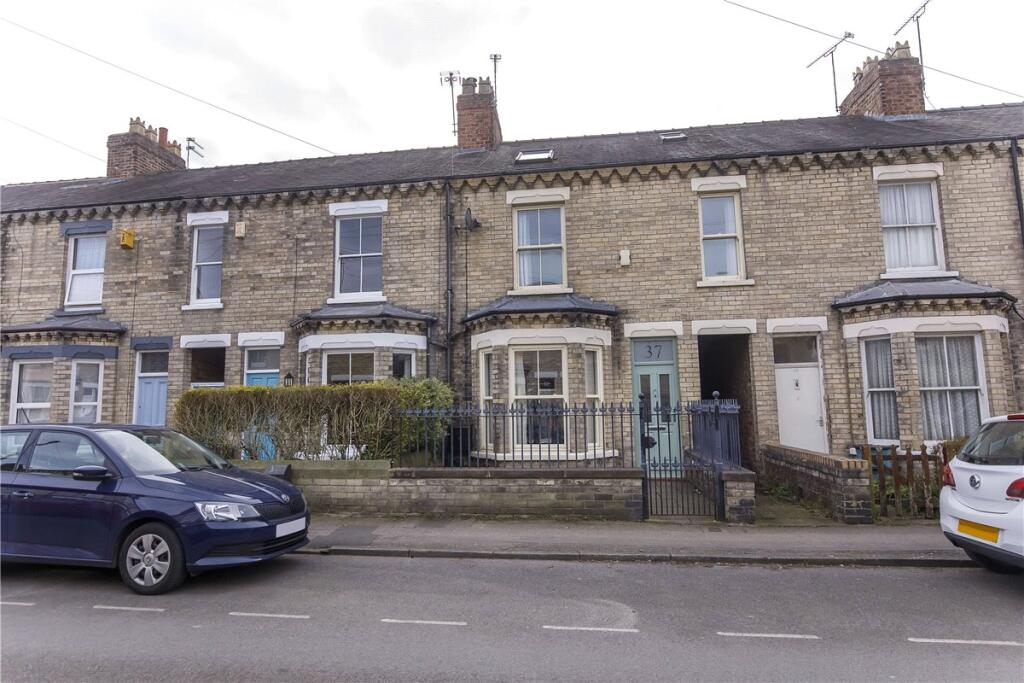 Main image of property: Park Grove, York, YO31